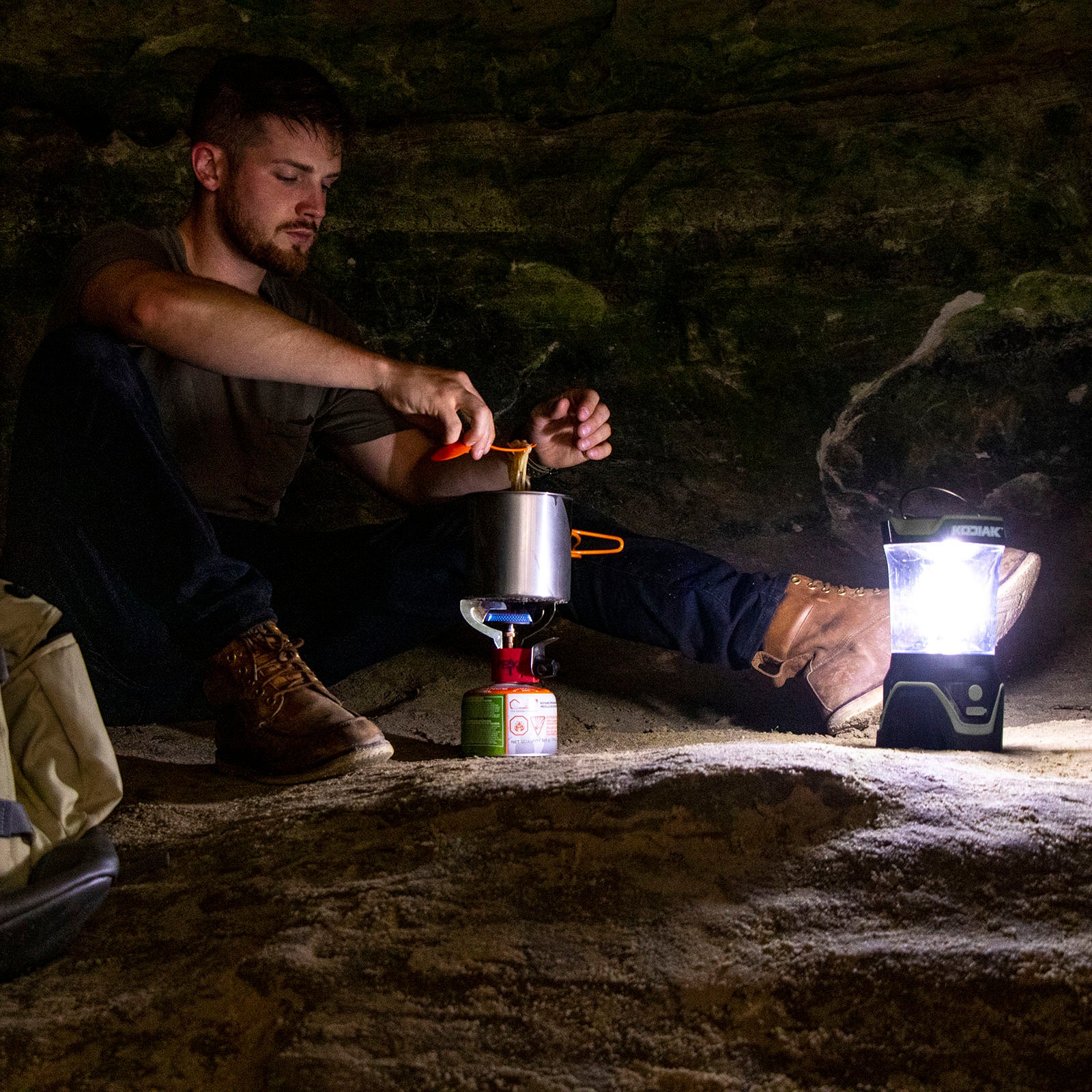 Kodiak Krysis 3000 Lumen Battery Powered Lantern - LitezAll - Lanterns - 3