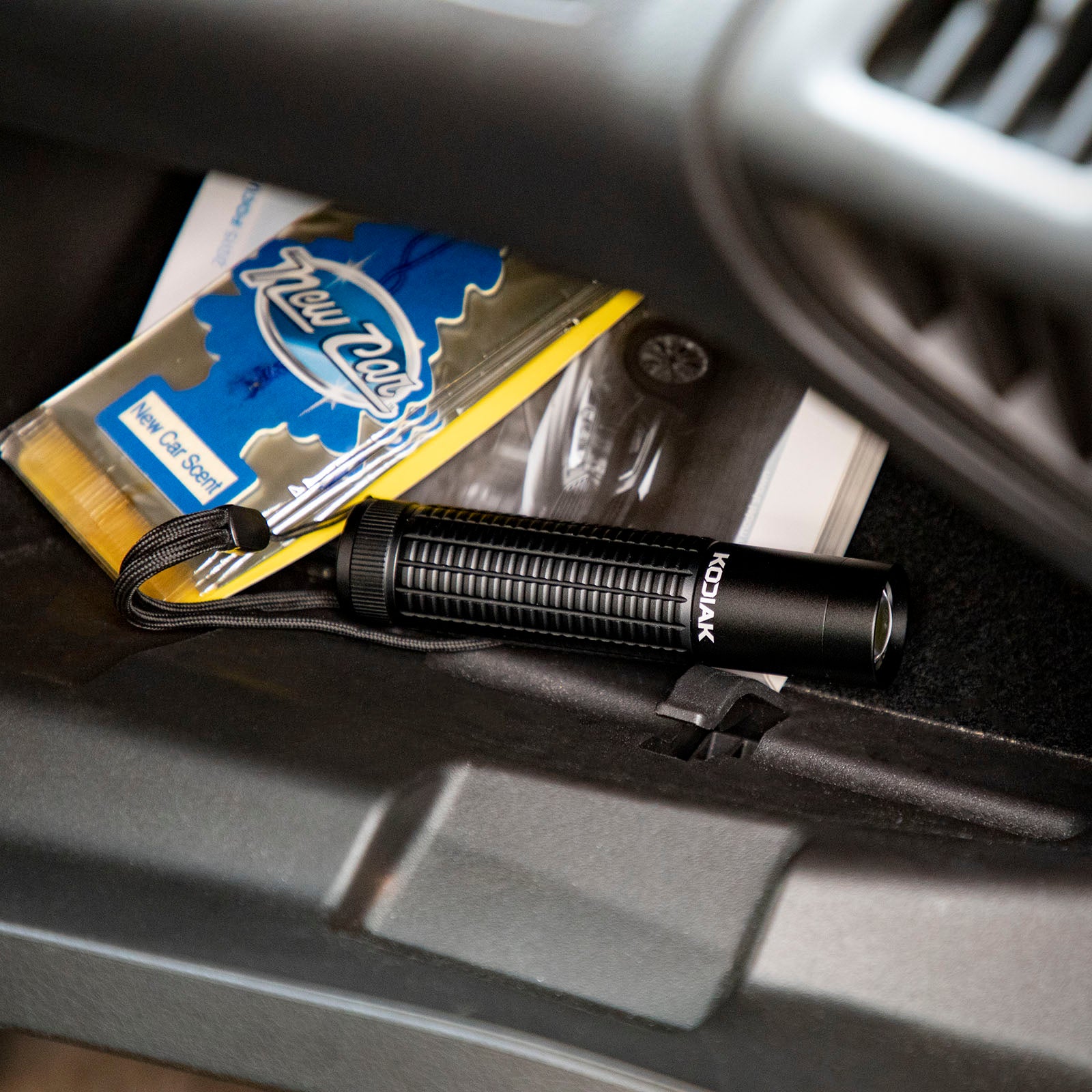 Kodiak Slim 700 Lumen Tactical Grade Flashlight - LitezAll - Tactical Flashlights - 5