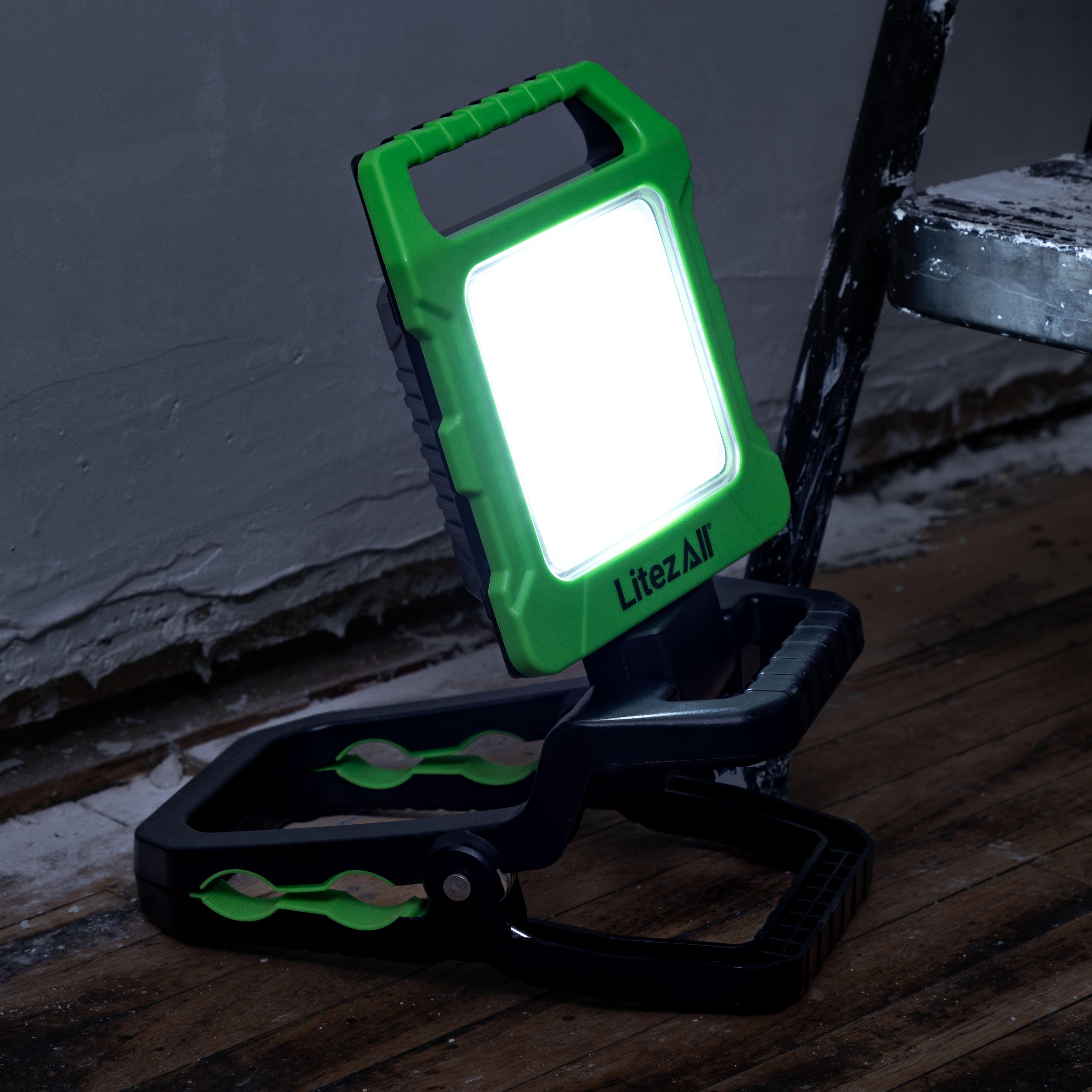 LitezAll® Rechargeable 4000 Lumen Work Light with Clamp