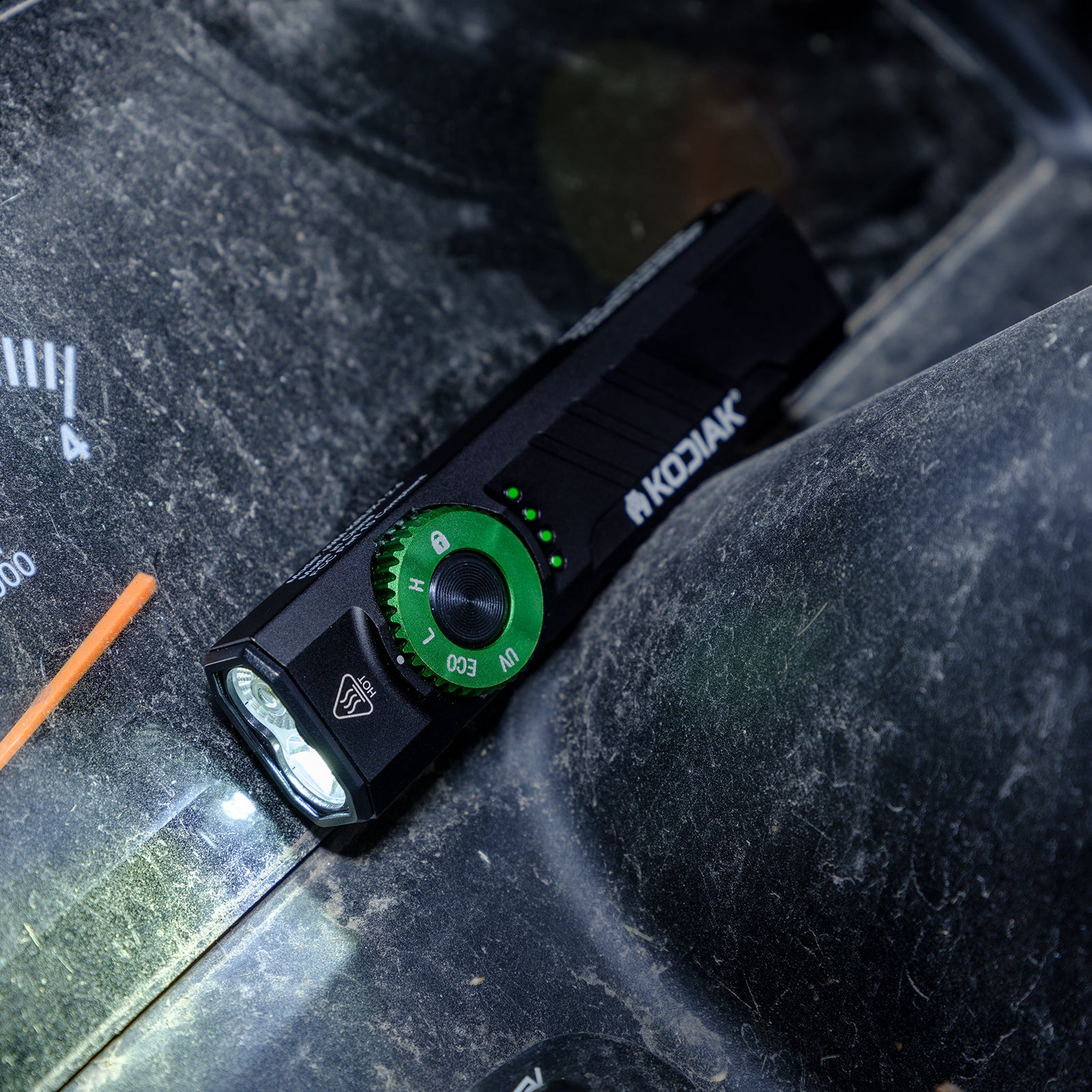 Kodiak® Krux Rechargeable Low Profile Flashlight with UV and Red Laser - LitezAll - Flashlights - 10