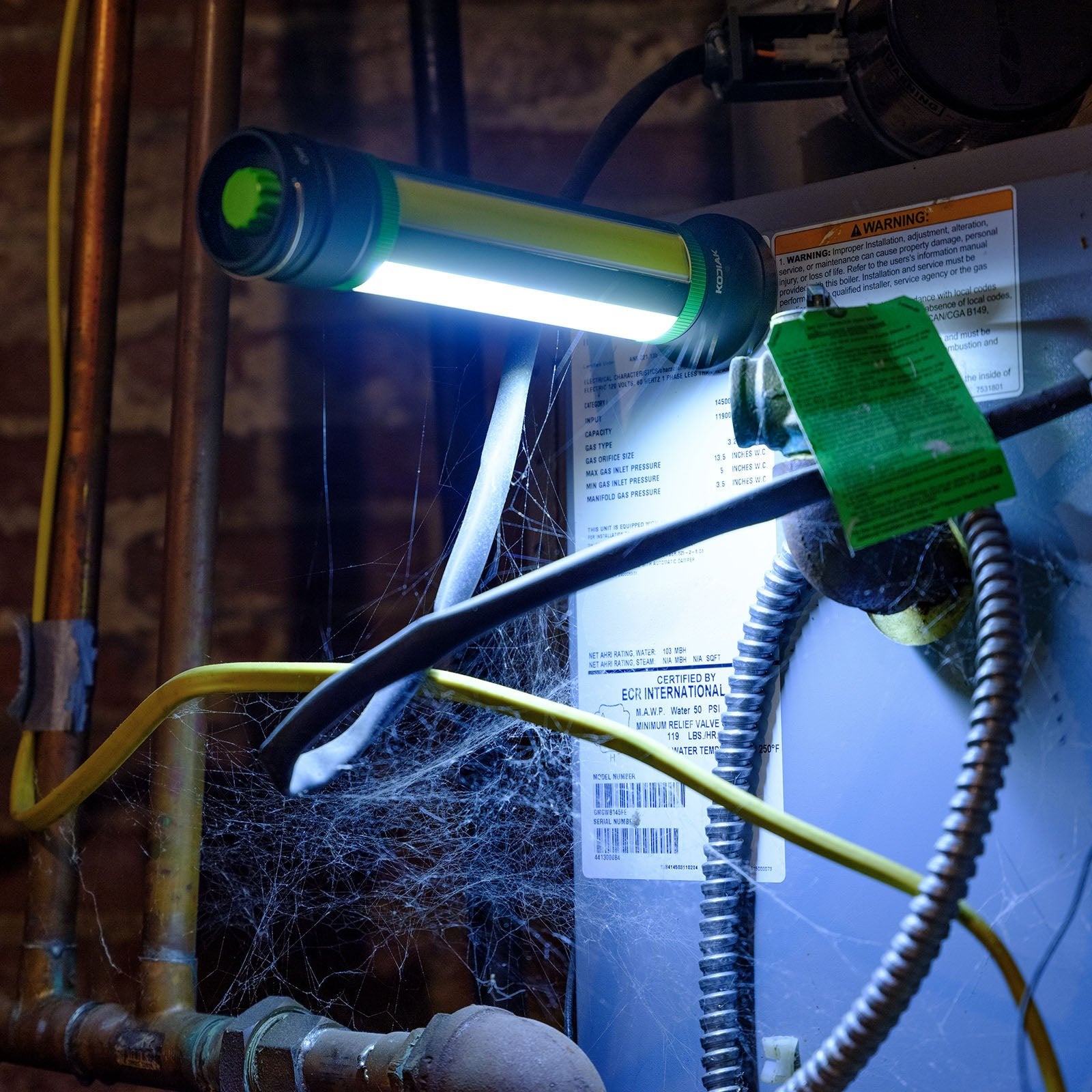 Kodiak® Kuadrant 4 - Panel Rechargeable Lantern - LitezAll - 25