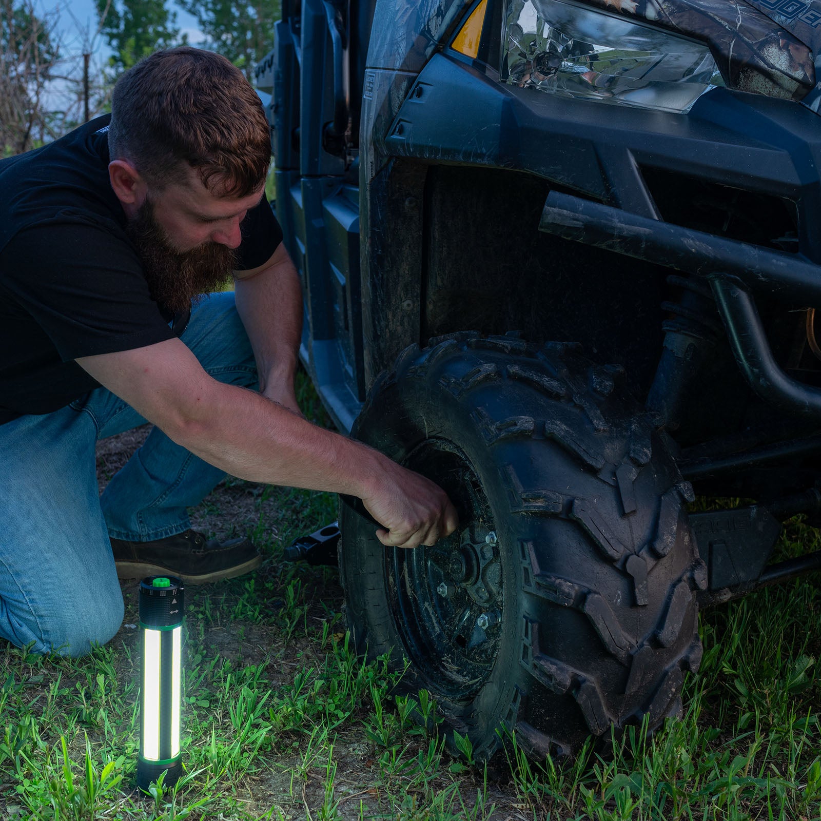 Kodiak® Kuadrant 4 - Panel Rechargeable Lantern - LitezAll - 29