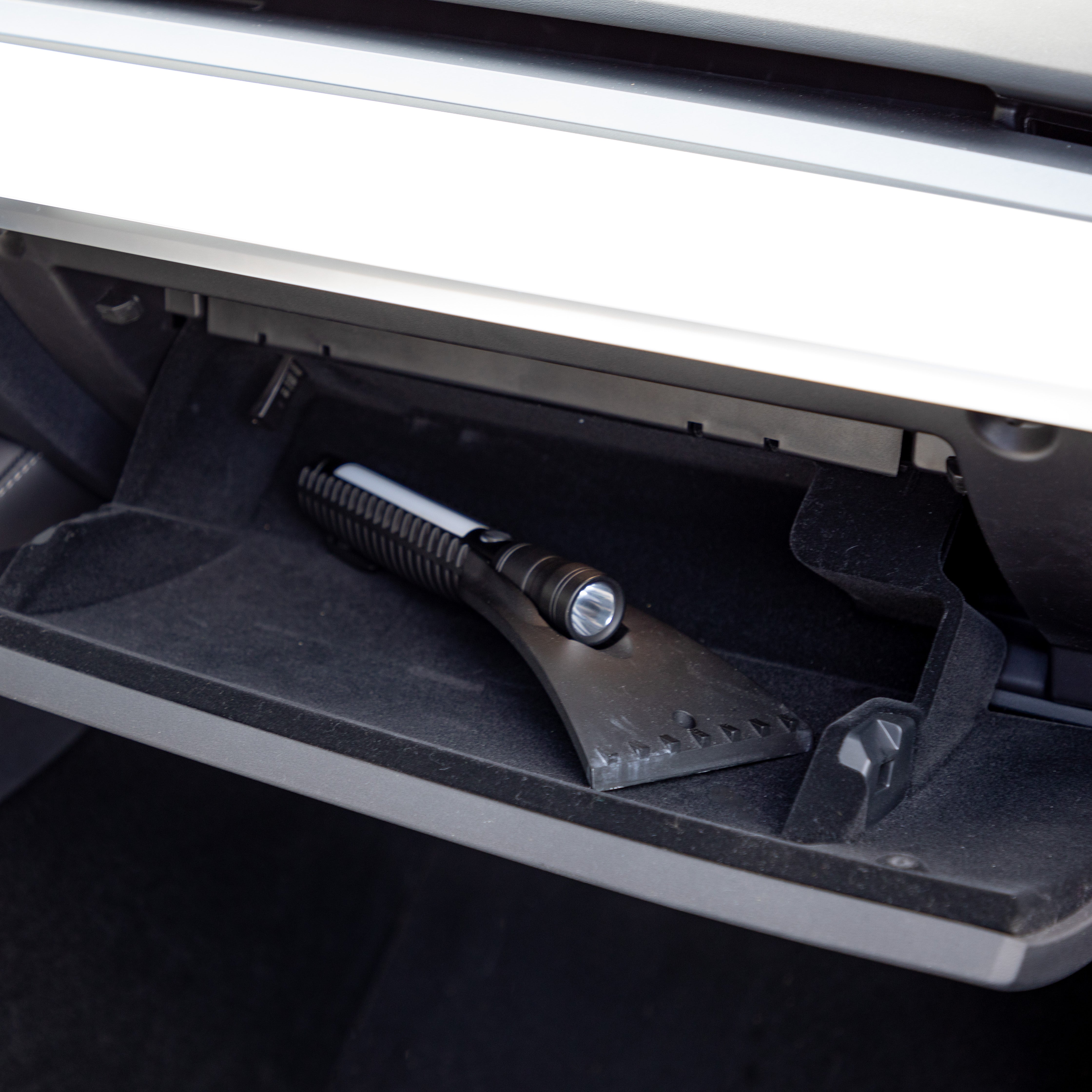 LitezAll® Icy Light Ice Scraper with Removable Utility Flashlight - LitezAll - 11