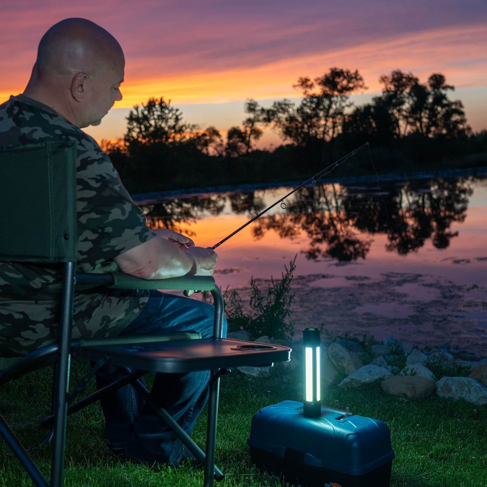 Kodiak Rechargeable Kuadrant® 2000 Lumen COB LED Lantern - LitezAll - Lanterns - 18