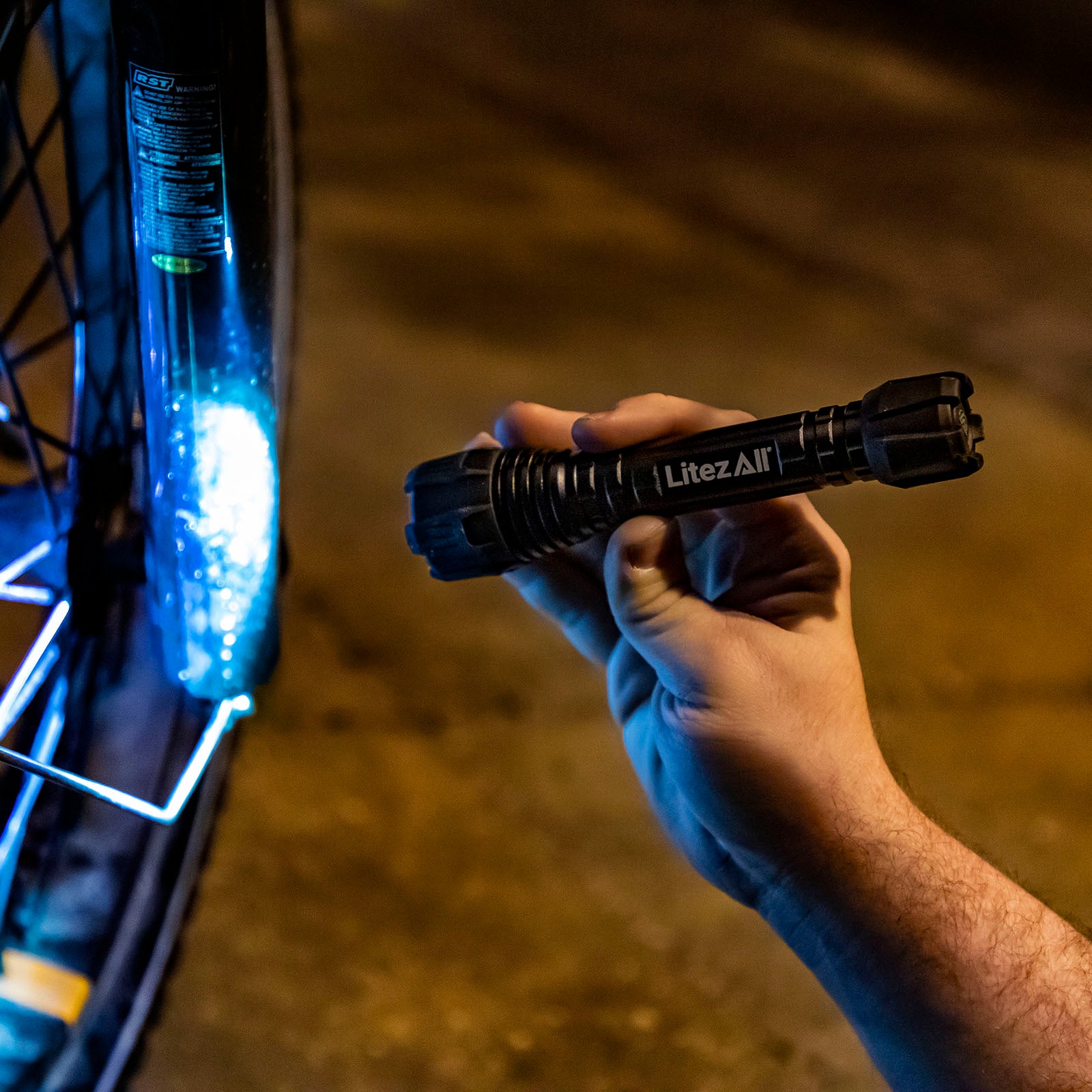 LitezAll Nearly Invincible 250 Lumen Tactical Flashlight - LitezAll - Tactical Flashlights - 4