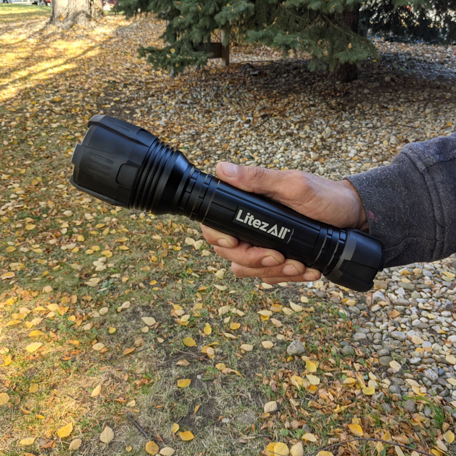 LitezAll Nearly Invincible 4000 Lumen Tactical Flashlight