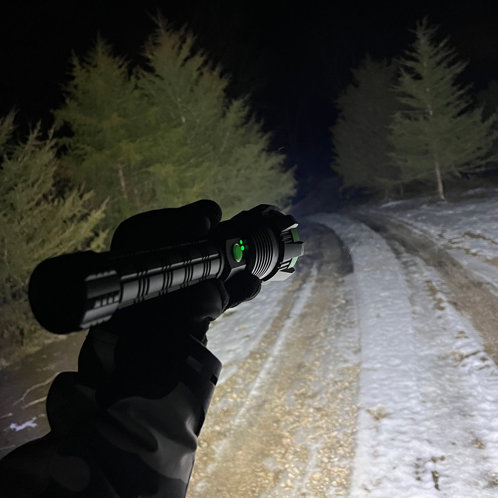 Kodiak Kolossus 15000 Lumen Rechargeable Tactical Flashlight - LitezAll - Tactical Flashlights - 8