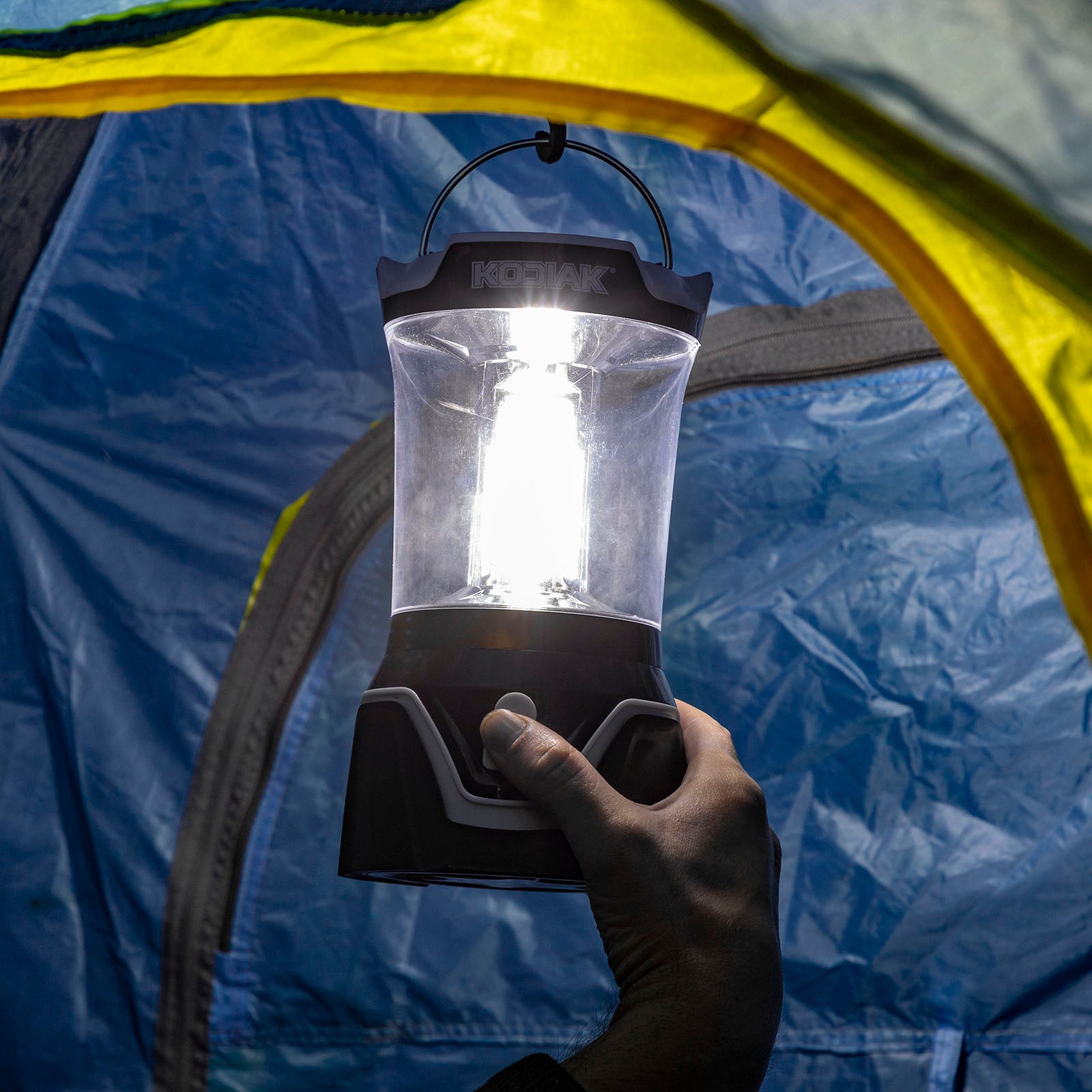 【新品未開封・送料込み】Kilroy Lamp キルロイランプ Kodiak Krysis 3000 Lumen Battery Powered Lantern - LitezAll
