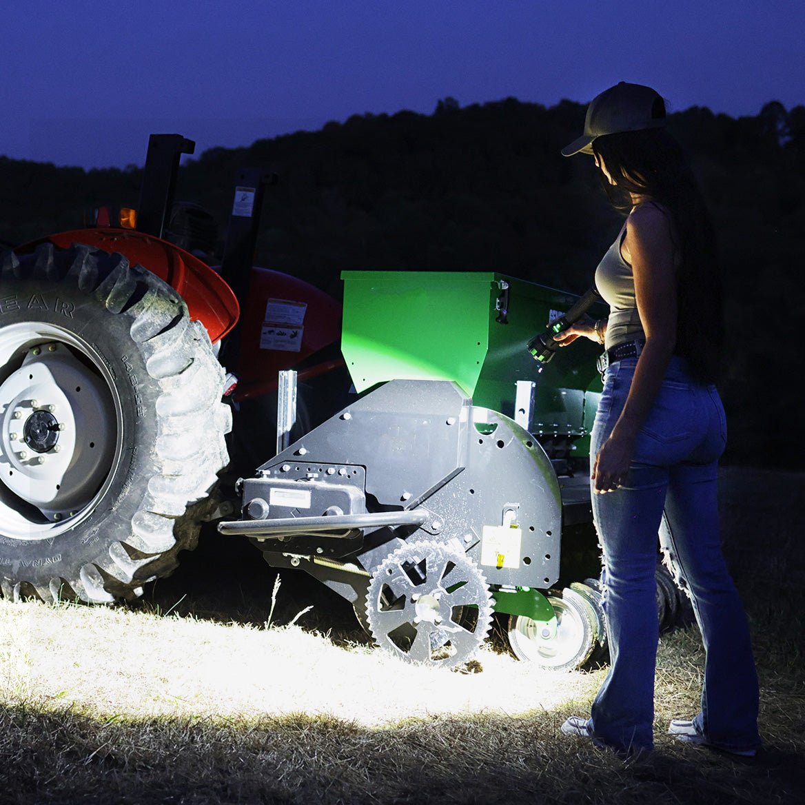 Kodiak® Krown Rechargeable 20000 Lumen Tactical Flashlight with Power Bank - LitezAll - Tactical Flashlights - 9