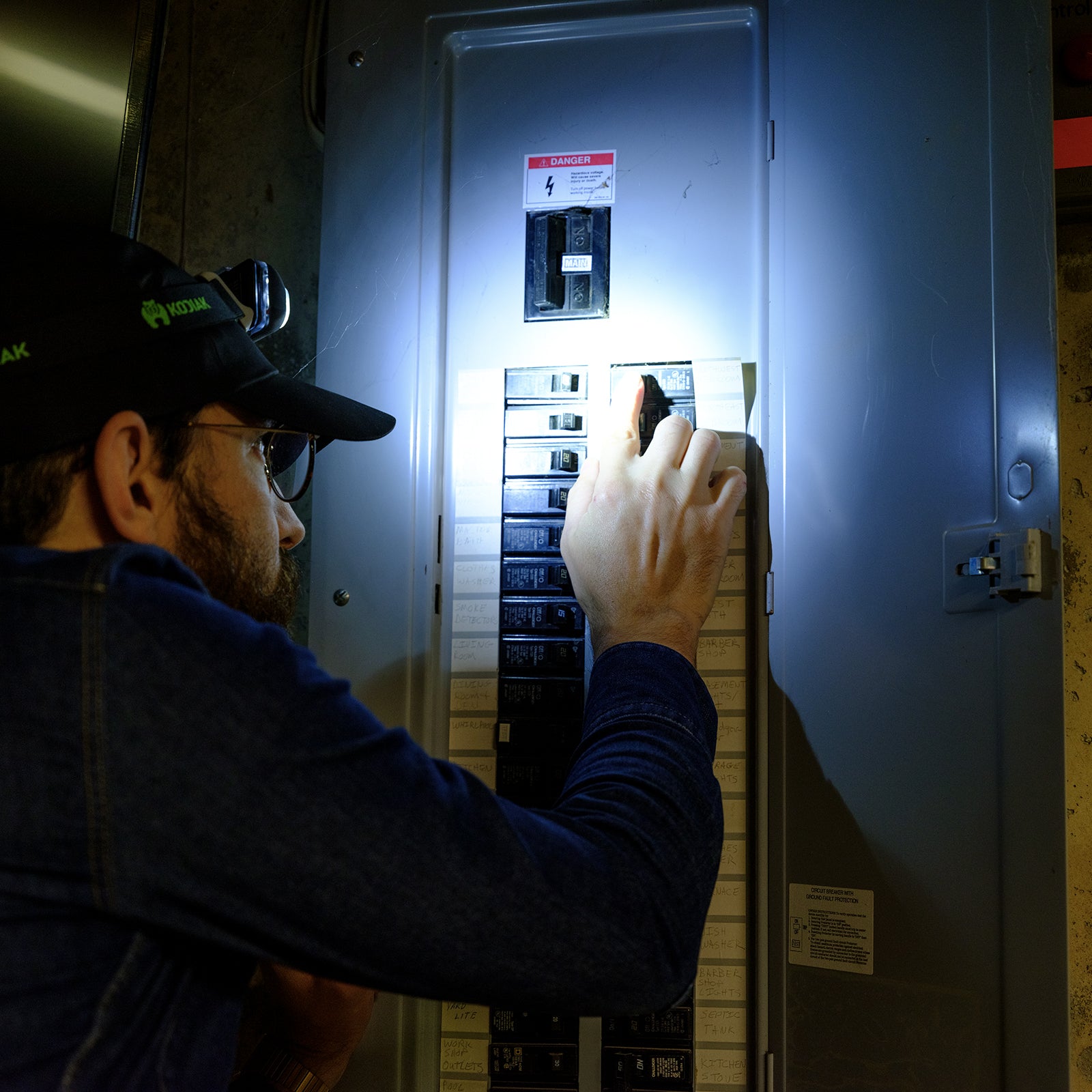 Kodiak® Rechargeable 415 Lumen Nearly Invincible® Waterproof Headlamp - LitezAll - Headlamps - 5