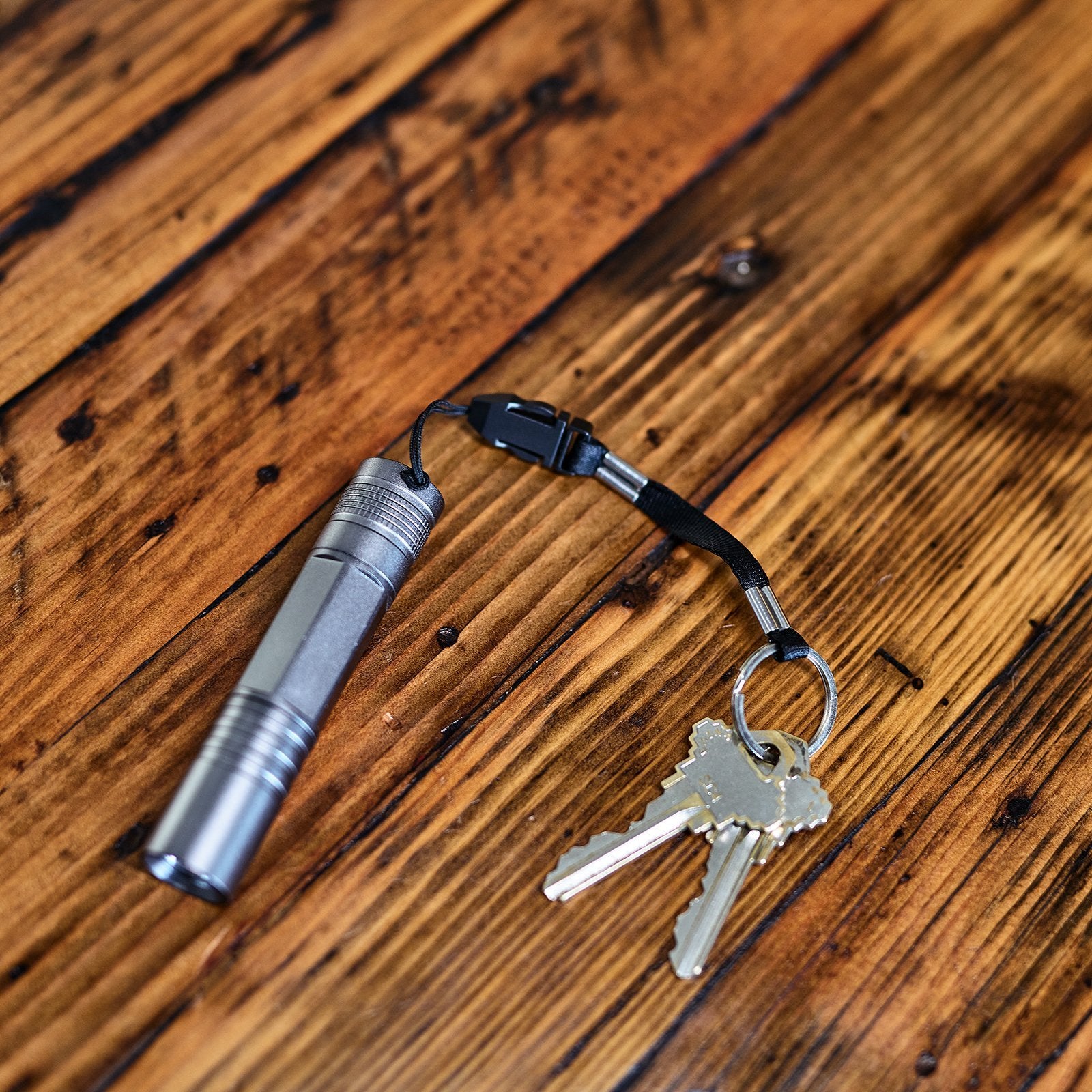 アクセサリー SWIFTINDUSTRIESpannier lite JP limited LitezAll Flashlight Keychain 2 Pack - LitezAll