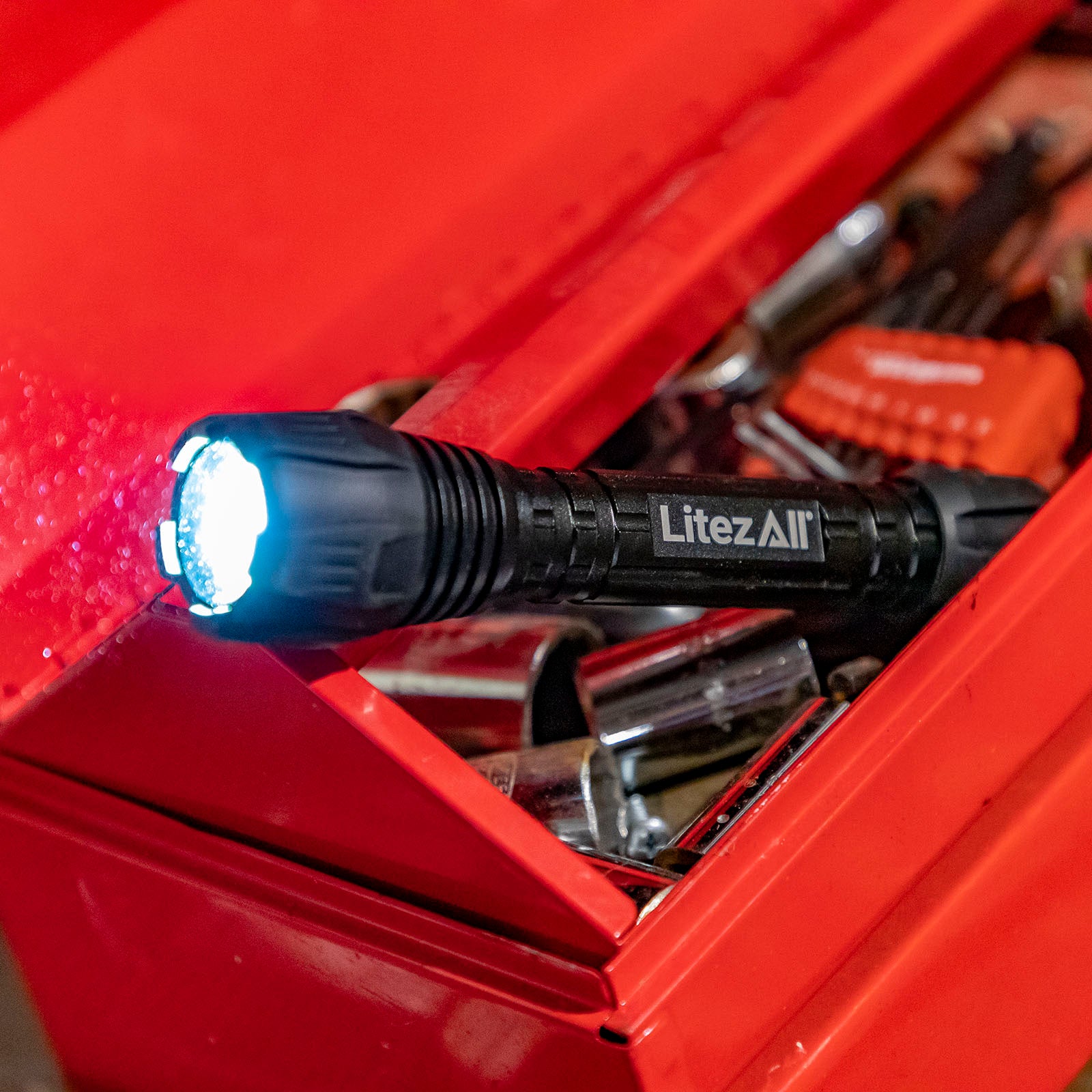 LitezAll Nearly Invincible 250 Lumen Tactical Flashlight - LitezAll - Tactical Flashlights - 2