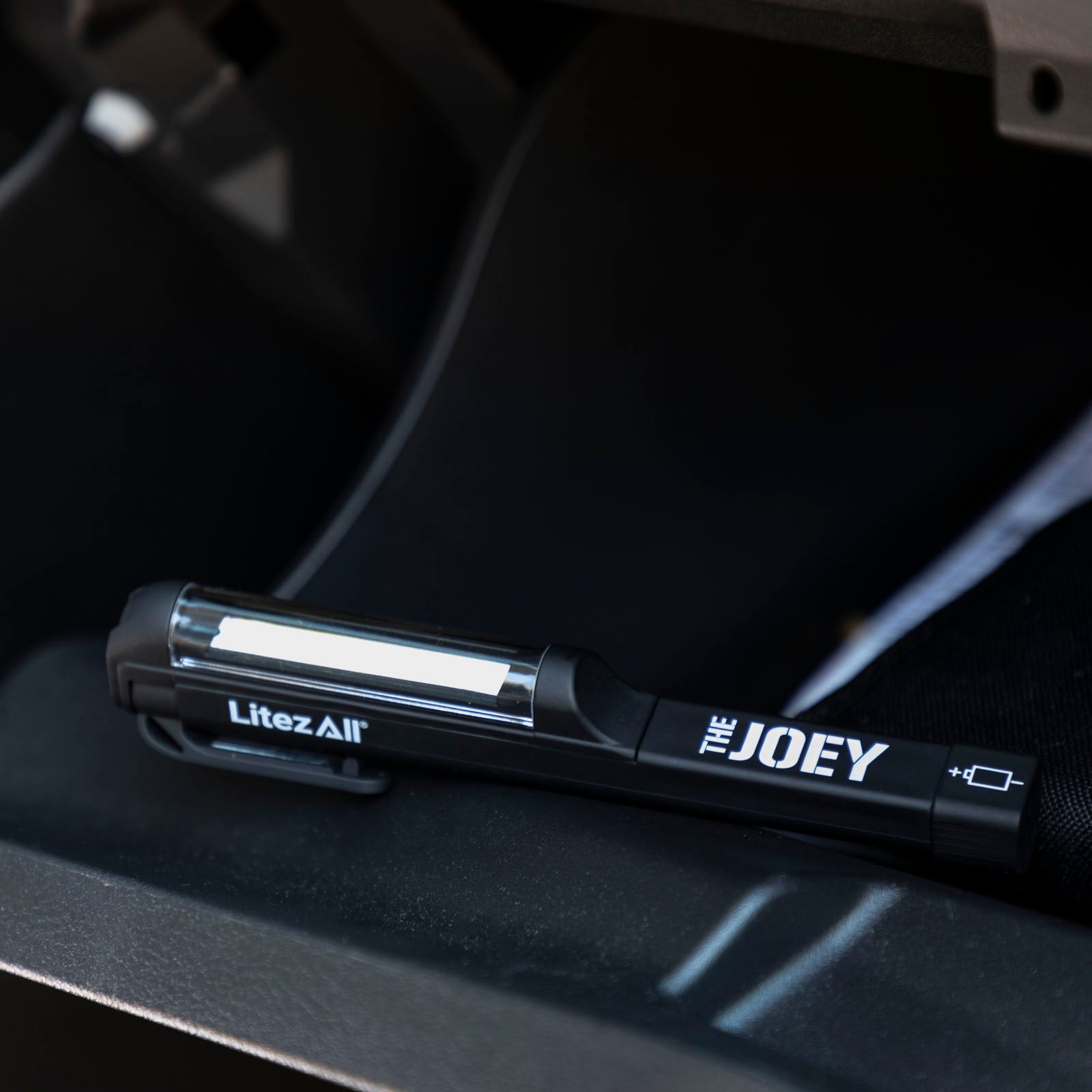 LitezAll Joey Compact Pen Light - LitezAll